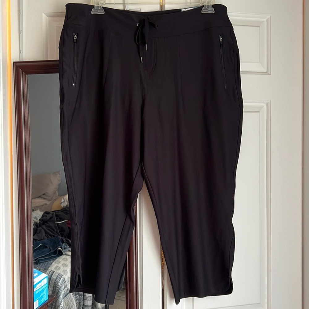 Tek Gear Capri Pants xl